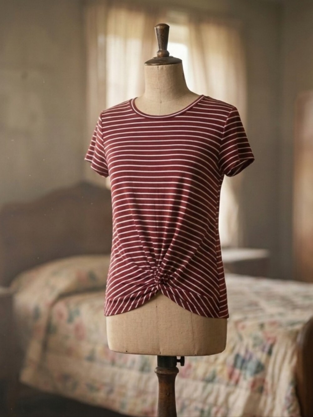 Eyeshadow Burgundy & White Striped Front-Twist Tee M